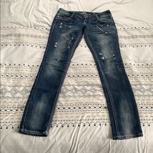 Size 3 Almost Famous jeans
